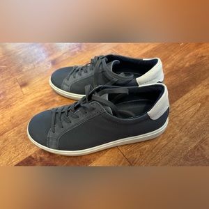 Ecco navy sneakers sz 37 womens